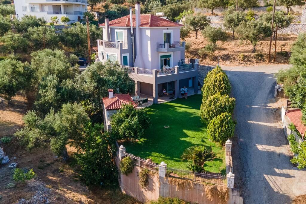 Akrivi'S House In กาลามาตา ภายนอก รูปภาพ